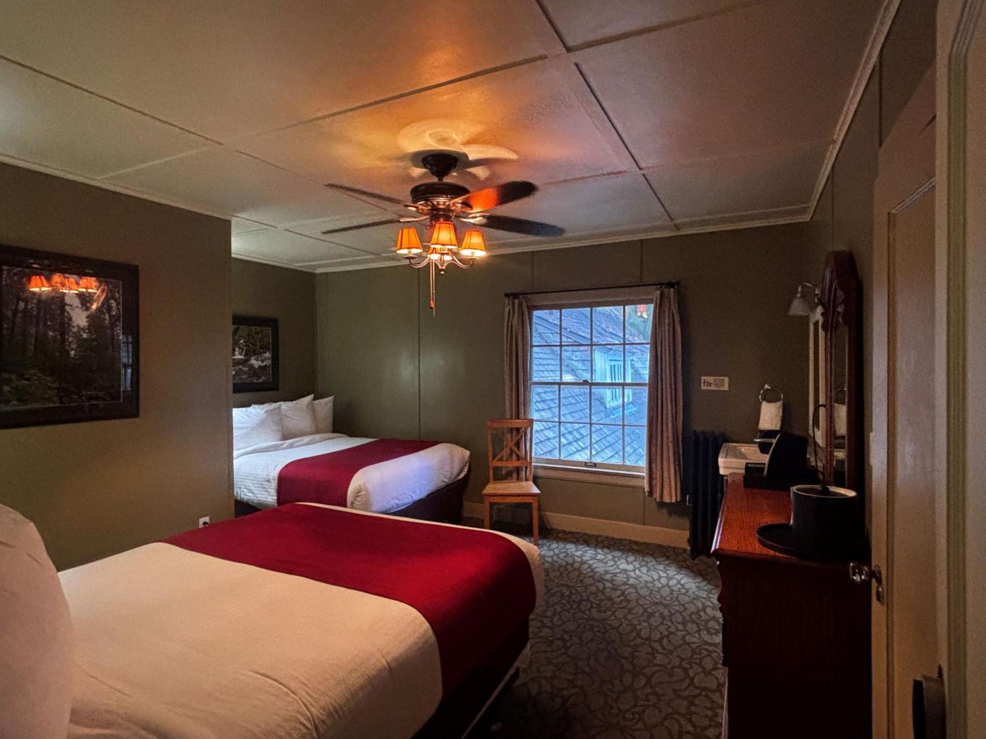 Lake Quinault Lodge Экстерьер фото